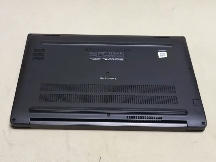 Ноутбук Dell Latitude 7480 / 14" (1920x1080) IPS Touch / Intel Core i5-6300U (2 (4) ядра по 2.4 - 3.0 GHz) / 8 GB DDR4 / 256 GB SSD / Intel HD Graphics 520 / WebCam б/в - зображення 8