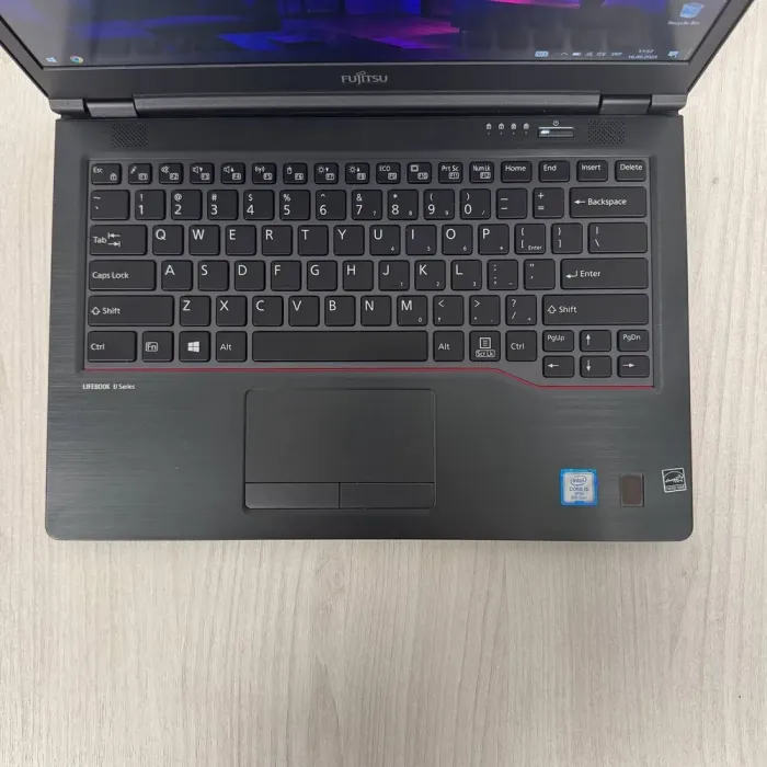 Ноутбук Fujitsu LifeBook U749 / 14" (1920x1080) IPS / Intel Core i5-8365U (4 (8) ядра по 1.6 - 4.1 GHz) / 8 GB DDR4 / 256 GB SSD NVMe / Intel UHD Graphics 620 / WebCam б/в - зображення 7