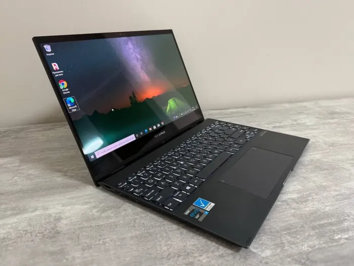 Ультрабук-трансформер Asus ZenBook Flip UX363E / 13.3" (1920x1080) OLED Touch / Intel Core i7-1165G7 (4 (8) ядра по 2.8 - 4.7 GHz) / 16 GB DDR4 / 256 GB SSD / Intel Iris Xe Graphics / WebCam / Win 10 Pro б/в - изображение 3