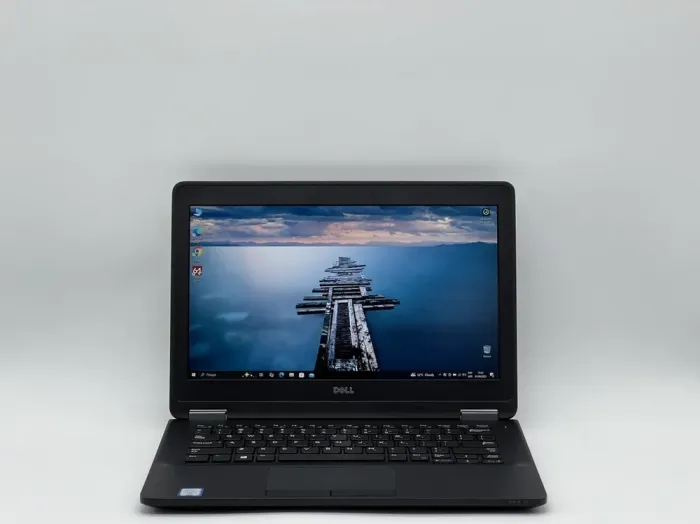 Нетбук Б-клас Dell Latitude E7270 / 12.5" (1920x1080) IPS / Intel Core i5-6300U (2 (4) ядра по 2.4 - 3.0 GHz) / 16 GB DDR4 / 120 GB SSD / Intel HD Graphics 520 / WebCam б/в - зображення 2
