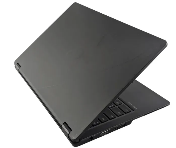 Ноутбук Fujitsu-Siemens LifeBook U7410 / 14" (1920x1080) IPS / Intel Core i5-10210U (4 (8) ядра по 1.6 - 4.2 GHz) / 16 GB DDR4 / 240 GB SSD / Intel UHD Graphics / WebCam б/в - зображення 2