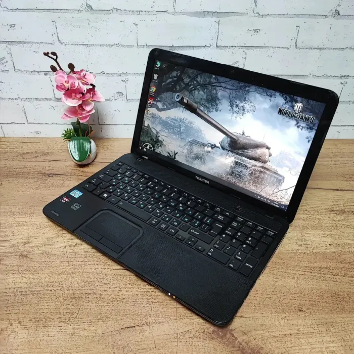 Ноутбук Toshiba Satellite C855-255 / 15.6" (1366x768) TN / Intel Core i5-3230M (2 (4) ядра по 2.6 - 3.2 GHz) / 8 GB DDR3 / 128 GB SSD / AMD Radeon HD 7610M, 1 GB GDDR3, 128-bit / WebCam / DVD-ROM б/в - зображення 4