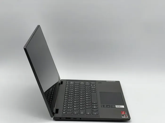 Ультрабук-трансформер Lenovo IdeaPad Flex 5 / 14" (1920x1080) IPS Touch / AMD Ryzen 5 4500U (6 ядер по 2.3 - 4.0 GHz) / 16 GB DDR4 / 240 GB SSD / AMD Radeon RX Vega 6 Graphics / WebCam б/в - зображення 3