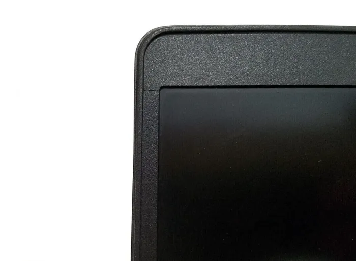 Ультрабук Б-клас Dell Latitude 5501 / 15.6" (1920x1080) TN / Intel Core i7-9850H (6 (12) ядер по 2.6 - 4.6 GHz) / 32 GB DDR4 / 256 GB SSD M.2 / Intel UHD Graphics 630 / WebCam / Win 10 Pro Lic б/в - зображення 3