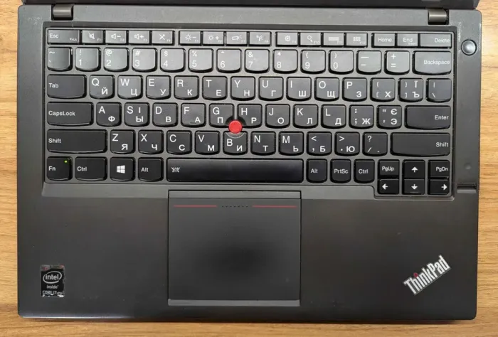 Нетбук Lenovo ThinkPad x240 / 12.5" (1366x768) TN / Intel Core i7-4600U (2 (4) ядра по 2.1 - 3.3 GHz) / 8 GB DDR3 / 240 GB SSD / Intel HD Graphics 4400 / WebCam / Fingerprint / Windows 10 б/в - зображення 3