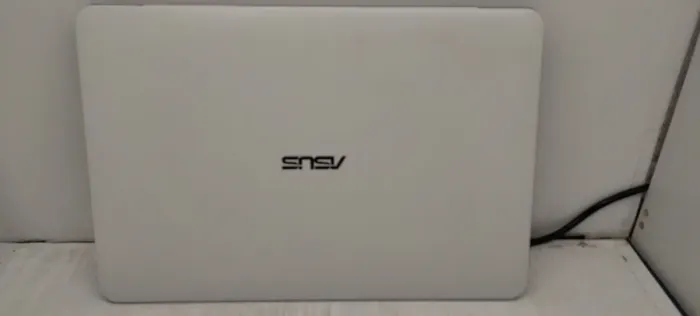 Ноутбук Б-клас Asus X555S / 15.6" (1366x768) TN / Intel Pentium N3700 (4 ядра по 1.6 - 2.4 GHz) / 4 GB DDR3 / 240 GB SSD / Intel HD Graphics / WebCam б/в - зображення 6