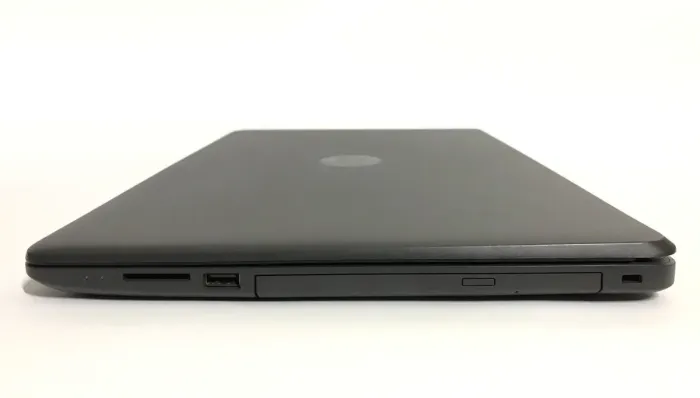 Ноутбук HP 250 G6 / 15.6" (1366x768) TN / Intel Core i3-7020U (2 (4) ядра по 2.3 GHz) / 8 GB DDR4 / 128 GB SSD / Intel HD Graphics 620 / WebCam / DVD-ROM / Win 10 Pro б/в - зображення 4