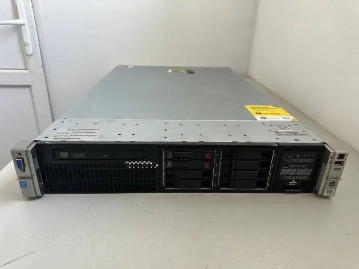 Сервер HP ProLiant DL380p G8 2U Rack / 2x Intel Xeon E5-2658 v2 (10 (20) ядер по 2.4 - 3.0 GHz) / 128 GB DDR3 / 2x 450 GB SAS / iRMC S3 Graphics / Два блоки живлення 460W б/в - зображення 2