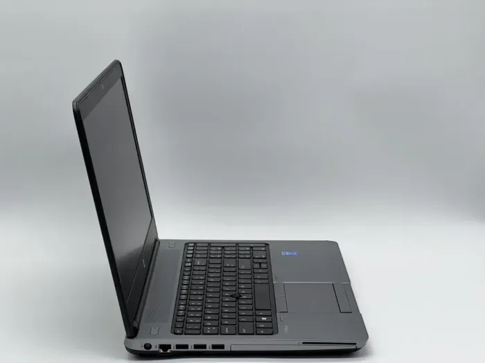 Ноутбук HP ProBook 650 G1 / 15.6" (1920x1080) TN / Intel Core i5-4300M (2 (4) ядра по 2.6 - 3.3 GHz) / 8 GB DDR3 / 120 GB SSD / Intel HD Graphics 4600 / WebCam б/в - зображення 3