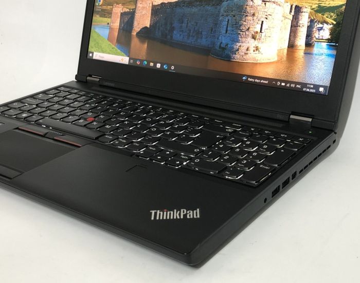 Мобільна робоча станція Lenovo ThinkPad P50 / 15,6" (3840x2160) IPS / Intel Xeon E3-1535M v5 (4 (8) ядра по 2,9 - 3,8 ГГц) / 16 ГБ DDR4 / 512 ГБ SSD / nVidia Quadro M2000M, 4 ГБ GDDR5, 128-біт / WebCam б/в - зображення 8