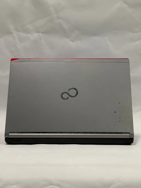 Ноутбук Б-клас Fujitsu LifeBook E744 / 14" (1600x900) TN / Intel Core i7-4702MQ (4 (8) ядра по 2.2 - 3.2 GHz) / 8 GB DDR3 / 120 GB SSD + 500 GB HDD / Intel HD Graphics 4600 / WebCam б/в - зображення 7