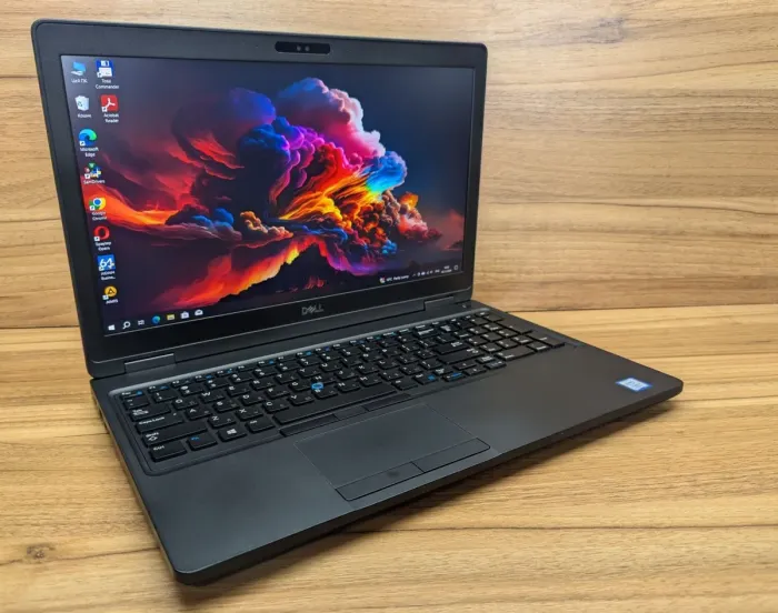 Мобільна робоча станція Dell Precision 3530 / 15.6" (1920x1080) IPS / Intel Core i7-8850H (6 (12) ядер по 2.6 - 4.3 GHz) / 16 GB DDR4 / 512 GB SSD / nVidia Quadro P600, 4 GB GDDR5, 128-bit / WebCam / Windows 10 б/в - зображення 4