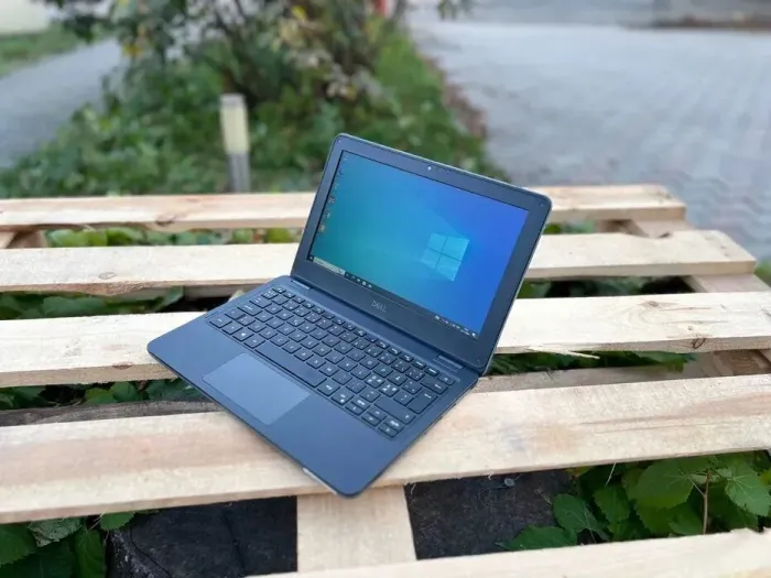 Нетбук Dell Latitude 3120 / 11.6" (1366x768) TN / Intel Pentium Silver N6000 (4 ядра по 1.1 - 3.3 GHz) / 8 GB DDR4 / 128 GB SSD M.2 / Intel UHD Graphics / WebCam / Windows 10 Pro б/в - зображення 9