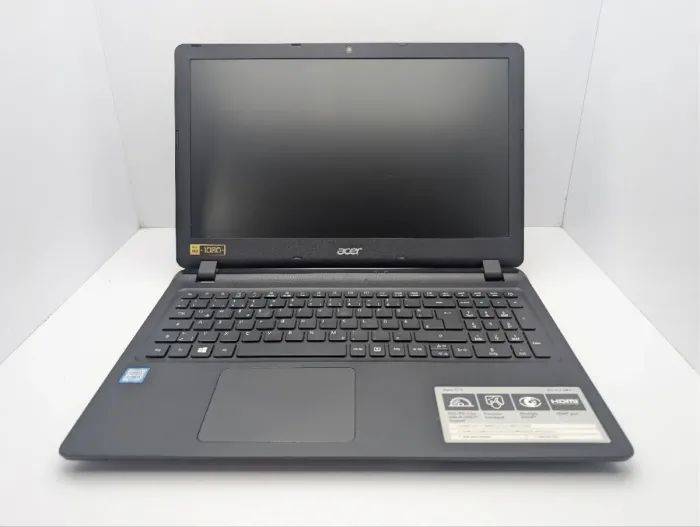 Ноутбук Acer Aspire ES1-572 / 15.6" (1920x1080) TN / Intel Core i3-6006U (2 (4) ядра по 2.0 GHz) / 8 GB DDR3 / 120 GB SSD / Intel HD Graphics 520 / WebCam / DVD-ROM б/в - изображение 3
