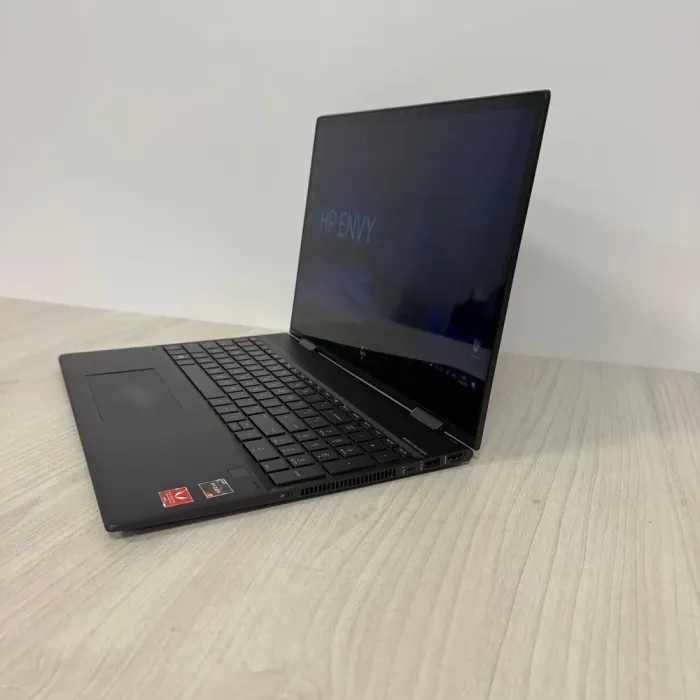 Ультрабук-трансформер Б-клас HP Envy x360 15m-ds0011dx / 15.6" (1920x1080) IPS Touch / AMD Ryzen 5 3500U (4 (8) ядра по 2.1 - 3.7 GHz) / 16 GB DDR4 / 256 GB SSD NVMe / AMD Radeon Vega 8 Graphics / WebCam б/в - зображення 5