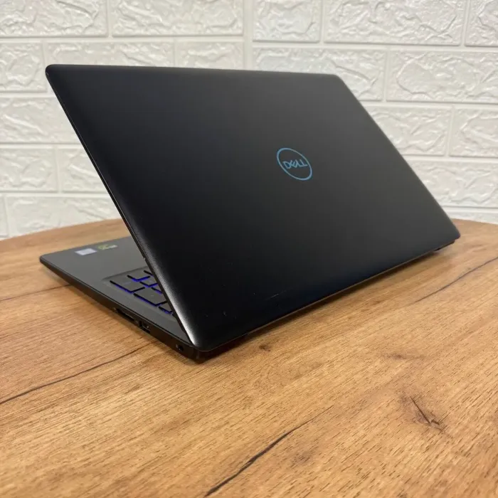 Ігровий ноутбук Б-клас Dell G3 3579 / 15.6" (1920x1080) IPS / Intel Core i5-8300H (4 (8) ядра по 2.3 - 4.0 GHz) / 16 GB DDR4 / 256 GB SSD / nVidia GeForce GTX 1050 Ti, 4 GB GDDR5, 128-bit / WebCam б/в - зображення 6