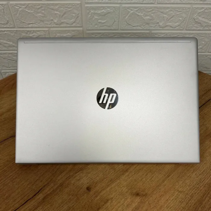 Ноутбук Б-клас HP ProBook 450 G7 / 15.6" (1920x1080) IPS / Intel Core i5-10210U (4 (8) ядра по 1.6 - 4.2 GHz) / 16 GB DDR4 / 256 GB SSD / Intel UHD Graphics / WebCam б/в - зображення 3