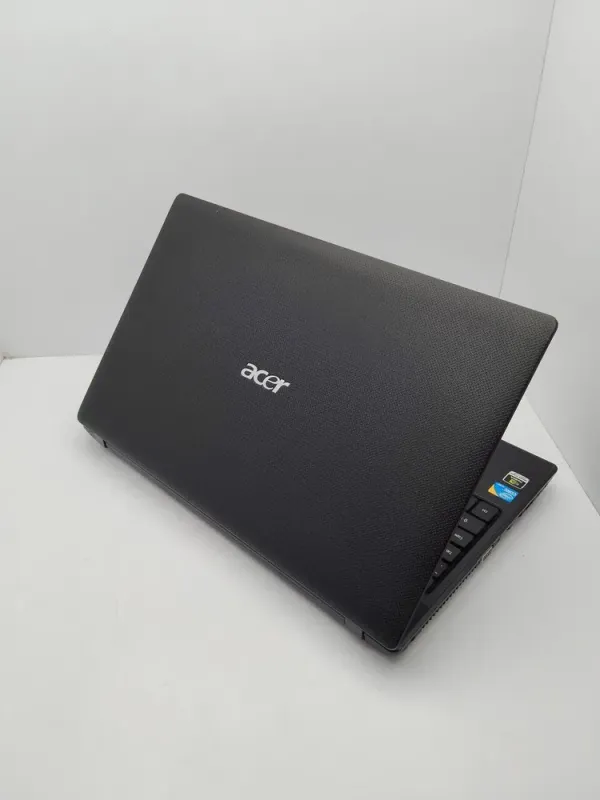 Ноутбук Acer Aspire 5742G / 15.6" (1366x768) TN / Intel Core i3-370M (2 (4) ядра по 2.4 - 2.5 GHz) / 6 GB DDR3 / 500 GB HDD / nVidia GeForce GT 420M, 1 GB GDDR3, 128-bit / WebCam / DVD-ROM б/в - зображення 7