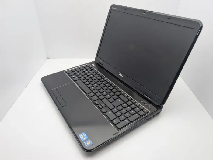 Ноутбук Dell Inspiron N5110 / 15.6" (1366x768) TN / Intel Core i3-2350M (2 (4) ядра по 2.3 GHz) / 6 GB DDR3 / 500 GB HDD / nVidia GeForce GT 525M, 1 GB GDDR3, 128-bit / WebCam / DVD-ROM б/в - зображення 7