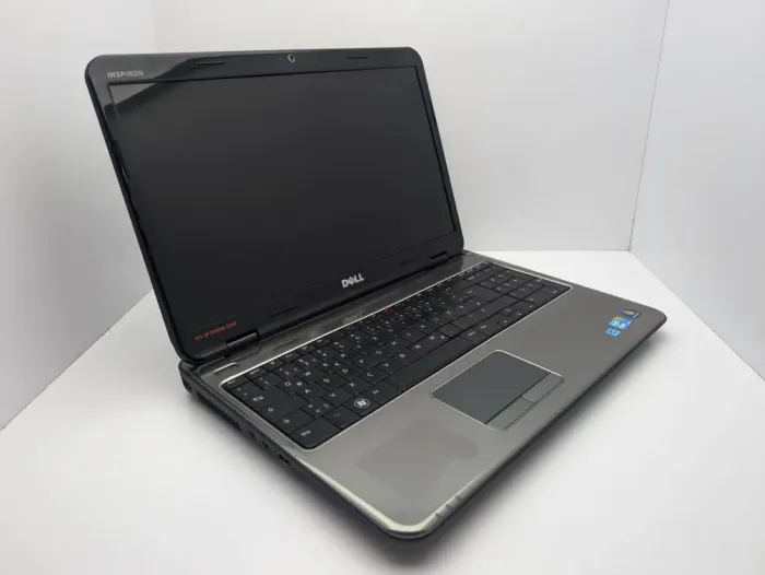 Ноутбук Dell inspiron N5010 / 15.6" (1366x768) TN / Intel Core i3-370M (2 (4) ядра по 2.4 GHz) / 6 GB DDR3 / 120 GB SSD / ATI Mobility Radeon HD 5650, 1 GB GDDR3, 128-bit / WebCam б/в - зображення 3