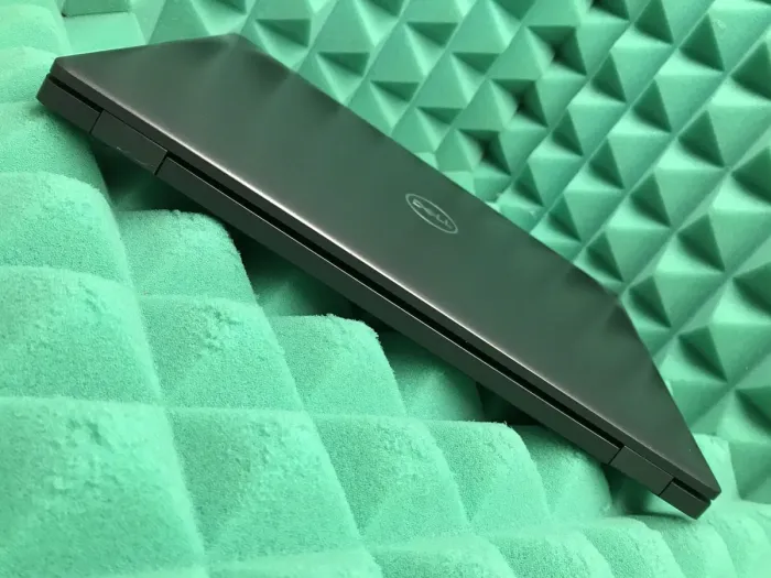 Ультрабук Б-клас Dell Latitude 5400 / 14" TN / Core i5-8365U (4(8) ядра по 1.6-4.1GHz) / 16GB DDR4 / 256GB SSD M.2 / UHD Graphics 620 / WebCam / USB 3.1 / HDMI / Win 10 б/в - зображення 8