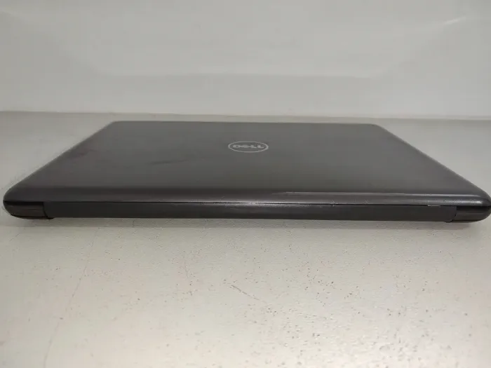 Ноутбук Б-клас Dell Latitude 3380 / 13.3" (1366x768) TN / Intel Core i3-6006U (2 (4) ядра по 2 GHz) / 8 GB DDR4 / 128 GB SSD / Intel HD Graphics 520 / WebCam / HDMI б/в - зображення 7