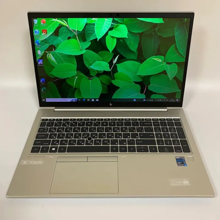 Ультрабук Б-клас HP EliteBook 850 G8 / 15.6" (1920x1080) IPS / Intel Core i7-1165G7 (4 (8) ядра по 2.8 - 4.7 GHz) / 16 GB DDR4 / 512 GB SSD / Intel Iris Xe Graphics / WebCam / Fingerprint б/в - зображення 2