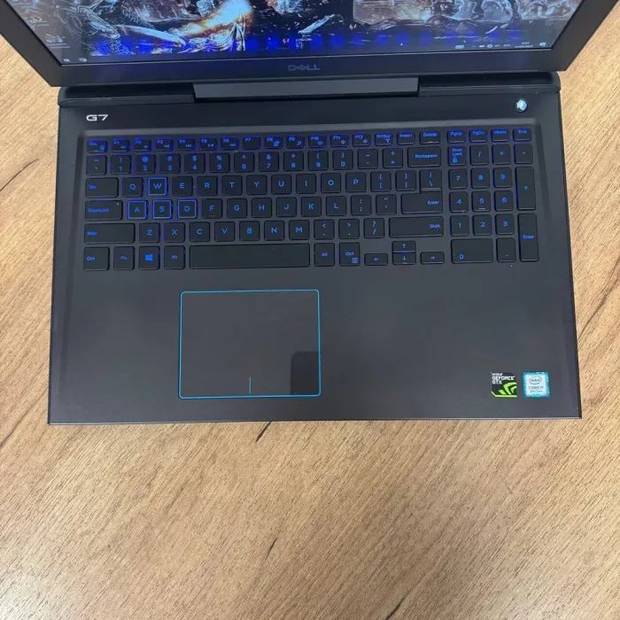 Ігровий ноутбук Б-клас Dell G7 15 7588 / 15.6" (1920x1080) IPS / Intel Core i7-8750H (6 (12) ядер по 2.2 - 4.1 GHz) / 16 GB DDR4 / 128 GB SSD M.2 + 1000 GB HDD / nVidia GeForce GTX 1060 Max-Q, 6 GB GDDR5, 192-bit / WebCam б/в - зображення 7