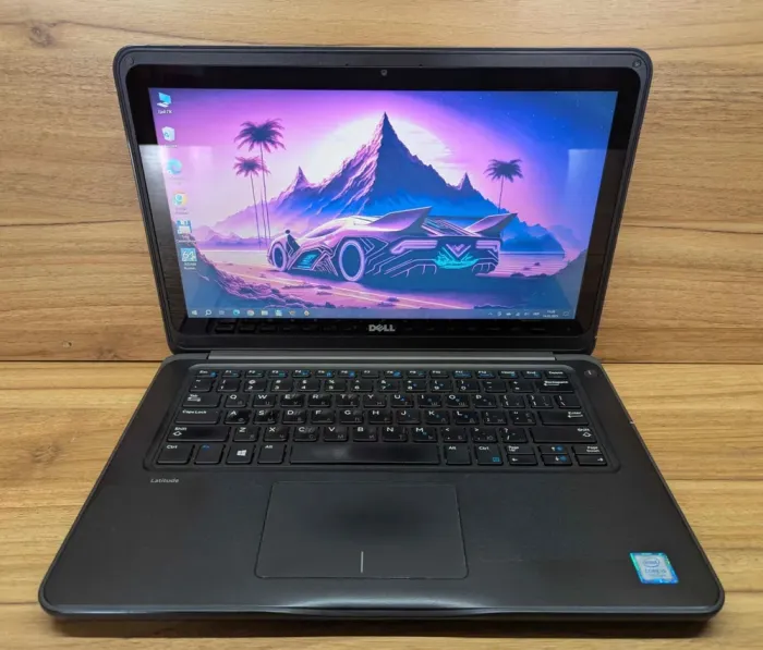 Ноутбук Б-клас Dell Latitude 3380 / 13.3" (1366x768) TN Touch / Intel Core i5-7200U (2 (4) ядра по 2.5 - 3.1 GHz) / 8 GB DDR4 / 240 GB SSD / Intel HD Graphics 520 / WebCam / Windows 10 б/в - зображення 2
