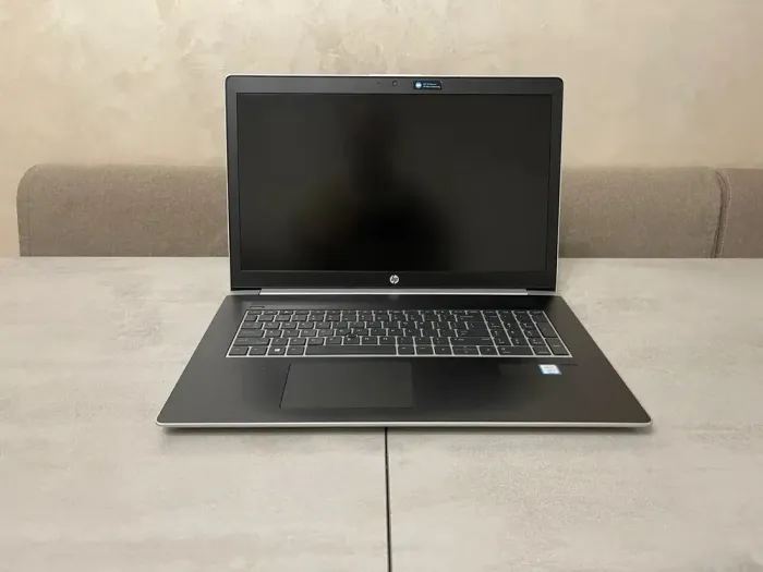 Ігровий ноутбук HP ProBook 470 G5 / 17.3" (1600x900) TN / Intel Core i5-8250U (4 (8) ядра по 1.6 - 3.4 GHz) / 8 GB DDR4 / 256 GB SSD + 500 GB HDD / nVidia GeForce 930MX, 2 GB DDR3, 64-bit / WebCam / HDMI б/в - зображення 5