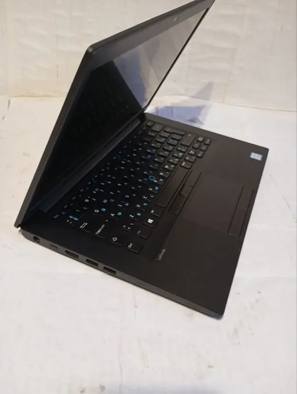 Ультрабук Dell Latitude 7480 / 14" (1920x1080) TN / Intel Core i5-6300U (2 (4) ядра по 2.4 - 3.0 GHz) / 8 GB DDR4 / 120 GB SSD / Intel HD Graphics 520 / WebCam / Без АКБ б/в - зображення 4