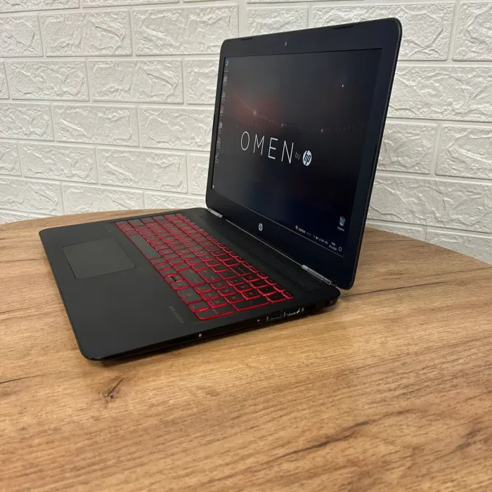 Ігровий ноутбук Б-клас HP Omen 15-ax210nr / 15.6" (1920x1080) IPS / Intel Core i7-7700HQ (4 (8) ядра по 2.8 - 3.8 GHz) / 8 GB DDR4 / 128 GB SSD + 1000 GB HDD / nVidia GeForce GTX 1050 Ti, 4 GB GDDR5, 128-bit / WebCam б/в - зображення 5