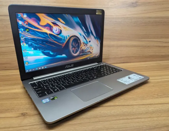 Ігровий ноутбук Asus K501UW / 15.6" (1920x1080) IPS / Intel Core i7-6500U (2 (4) ядра по 2.5 - 3.1 GHz) / 16 GB DDR4 / 512 GB SSD / nVidia GeForce GTX 960M, 2 GB GDDR5, 128-bit / WebCam / Windows 10 б/в - зображення 4