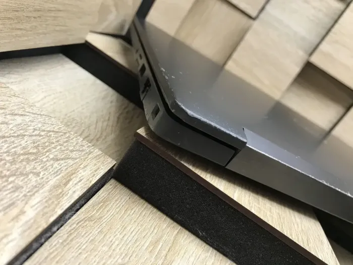 Ноутбук Б-клас Dell Latitude 7490 / 14" (1920x1080) IPS / Intel Core i5-7300U (2 (4) ядра по 2.6 - 3.5 GHz) / 8 GB DDR4 / 240 GB SSD M.2 / Intel HD Graphics 620 / WebCam / Fingerprint / HDMI б/в - зображення 10