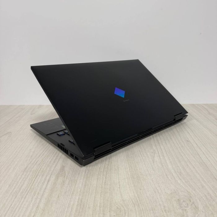 Ігровий ноутбук HP Omen 17-ck0020ca / 17,3" (2560x1440) IPS / Intel Core i7-11800H (8 (16) ядер по 2,3 - 4,6 ГГц) / 16 ГБ DDR4 / 1000 ГБ SSD M.2 NVMe / nVidia GeForce RTX 3070, 8 ГБ GDDR6, 256-біт / Веб-камера б/в - зображення 7