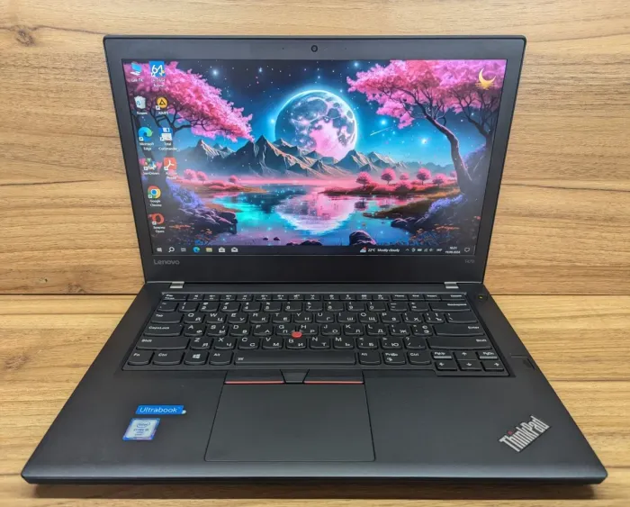 Ультрабук Lenovo ThinkPad T470 / 14" (1920x1080) IPS / Intel Core i5-6300U (2 (4) ядра по 2.4 - 3.0 GHz) / 8 GB DDR4 / 256 GB SSD / Intel HD Graphics 520 / WebCam / TouchID / Windows 10 б/в - зображення 2