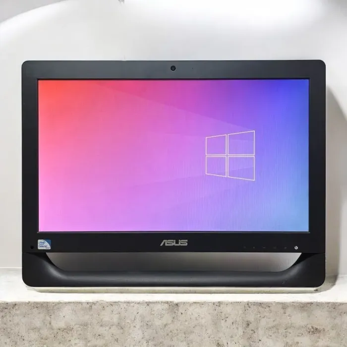 Моноблок Б-клас Asus ET2013IUKI / 20" (1600x900) TN / Intel Core i5-3550S (4 ядра по 3.0 - 3.7 GHz) / 8 GB DDR3 / 256 GB SSD / Intel HD Graphics 2000 / WebCam б/в - зображення 2