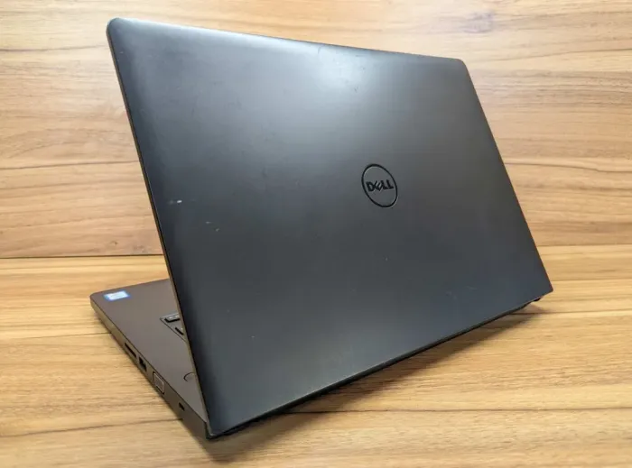 Ноутбук Dell Latitude 3470 / 14" (1366x768) TN / Intel Core i3-6100U (2 (4) ядра по 2.3 GHz) / 8 GB DDR3 / 240 GB SSD / Intel HD Graphics 520 / WebCam / VGA / Windows 10 б/в - зображення 6