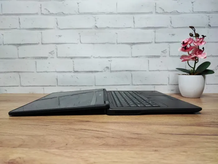 Ноутбук Б-клас Dell Latitude E7440 / 14" (1366x768) TN / Intel Core i5-4310U (2 (4) ядра по 2.0 - 3.0 GHz) / 8 GB DDR3 / 128 GB SSD / Intel HD Graphics 4400 / WebCam / HDMI б/в - зображення 9