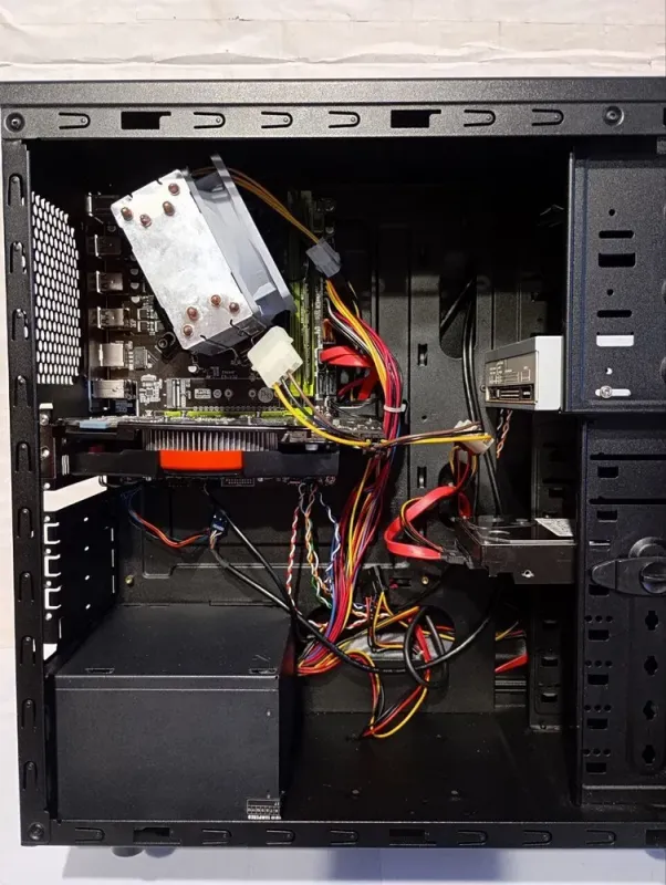 ПК Cooler Master K280 Tower / Intel Xeon E5-2420 v2 (6 (12) ядер по 2.2 - 2.7 GHz) / 16 GB DDR3 / 240 GB SSD + 1000 GB HDD / nVidia GeForce GTS 450, 1 GB GDDR5, 128-bit б/в - зображення 5