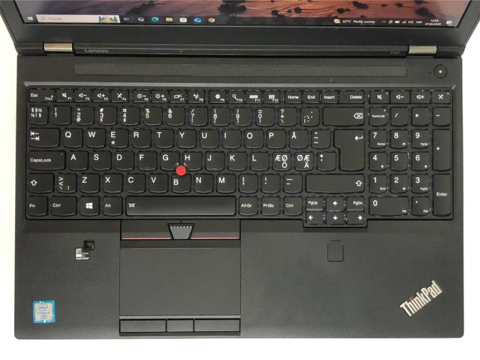 Мобільна робоча станція Б-клас Lenovo ThinkPad P50 / 15.6" (1920x1080) IPS / Intel Core i7-6820HQ (4 (8) ядра по 2.7 - 3.6 GHz) / 16 GB DDR4 / 512 GB SSD / nVidia Quadro M2000M, 4 GB GDDR5, 128-bit / WebCam / Win 10 Pro б/в - зображення 8