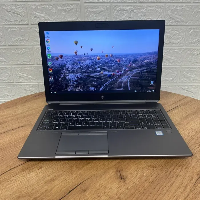 Мобільна робоча станція HP ZBook 15 G5 / 15.6" (1920x1080) IPS / Intel Core i7-8750H (6 (12) ядер по 2.2 - 4.1 GHz) / 16 GB DDR4 / 512 GB SSD / nVidia Quadro P1000, 4 GB GDDR5, 128-bit / WebCam б/в - зображення 2