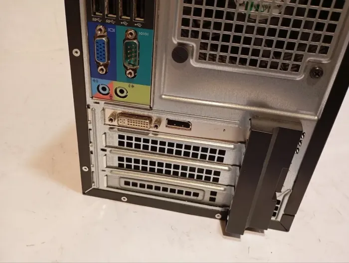 Робоча станція Dell Precision T1700 Tower / Intel Core i7-4770 (4 (8) ядра по 3.4 - 3.9 GHz) / 16 GB DDR3 / 480 GB SSD / nVidia Quadro 600, 1 GB DDR3, 128-bit / DVD-RW б/в - зображення 5