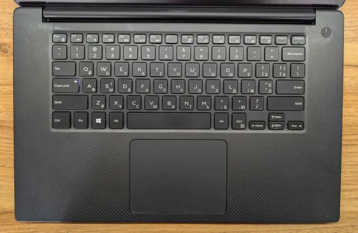 Ноутбук Б-клас Dell XPS 15 9550 / 15.6" (1920x1080) IPS / Intel Core i7-6700HQ (4 (8) ядра по 2.6 - 3.5 GHz) / 8 GB DDR4 / 256 GB SSD / nVidia GeForce GTX 960M, 2 GB GDDR5, 128-bit / HDMI / Windows 10 б/в - зображення 3