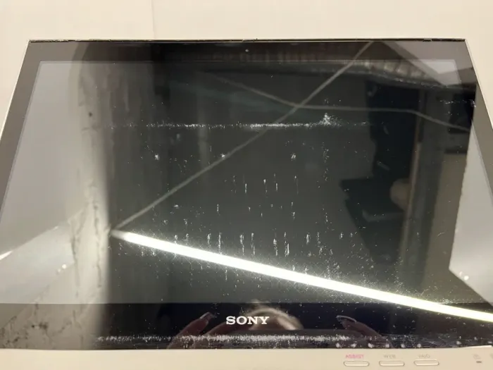 Ноутбук Б-клас Sony SVT131A11V / 13.3" (1366x768) TN / Intel Core i5-3317U (2 (4) ядра по 1.7 - 2.6 GHz) / 8 GB DDR3 / 120 GB SSD / Intel HD Graphics 4000 / WebCam б/в - зображення 4