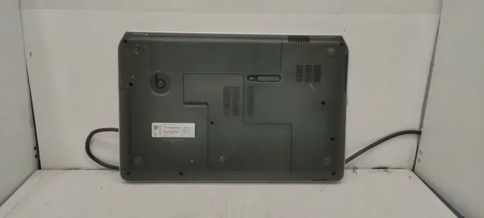 Ноутбук Б-класс HP Pavilion dv6t-7000 / 15.6" TN / Intel Core i5-3230M (2 (4) ядра по 2.6-3.2 GHz) / 8GB DDR3 / 120GB SSD / GeForce GT 630M, 1 GB DDR3, 128-bit / WebCam / DVD-ROM / АКБ не тримає б/в - зображення 9