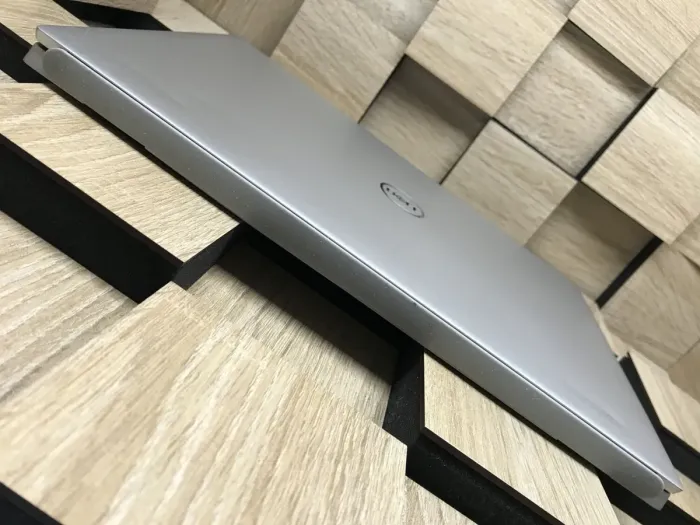 Ноутбук Б-клас Dell Inspiron 16 5620 / 16" (1920x1200) IPS / Intel Core i7-1255U (10 (12) ядер по 1.7 - 4.7 GHz) / 8 GB DDR4 / 240 GB SSD M.2 / Intel Iris Xe Graphics / WebCam / Fingerprint / USB 3.2 / HDMI / Windows 10 б/в - зображення 7