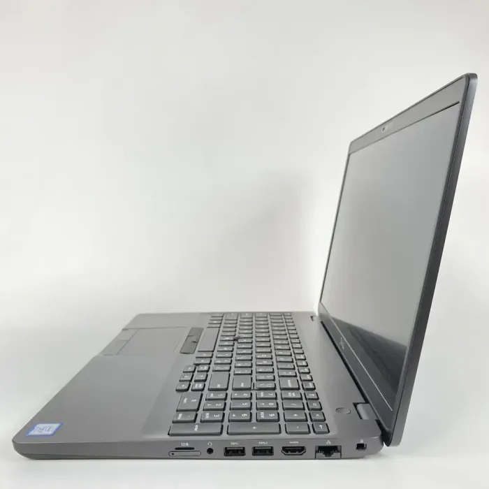 Ультрабук Dell Latitude 5500 / 15.6" (1920x1080) IPS / Intel Core i5-8365U (4 (8) ядра по 1.6 - 4.1 GHz) / 16 GB DDR4 / 256 GB SSD / Intel UHD Graphics / HDMI / WebCam б/в - зображення 5