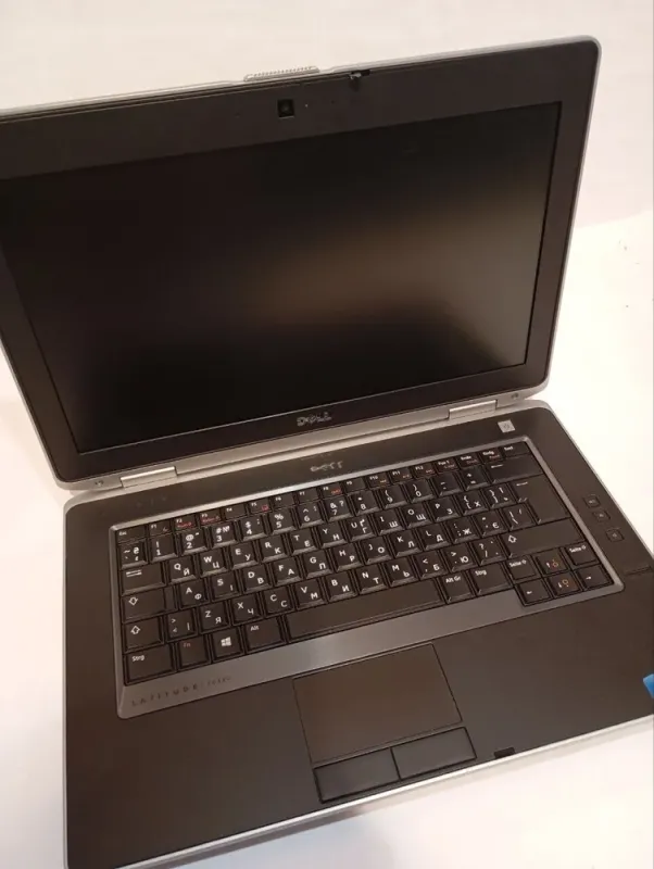 Ноутбук Б-клас Dell Latitude E6430 / 14" (1366x768) TN / Intel Core i5-3340M (2 (4) ядра по 2.7 - 3.4 GHz) / 8 GB DDR3 / 500 GB HDD / Intel HD Graphics 4000 / WebCam б/в - зображення 3