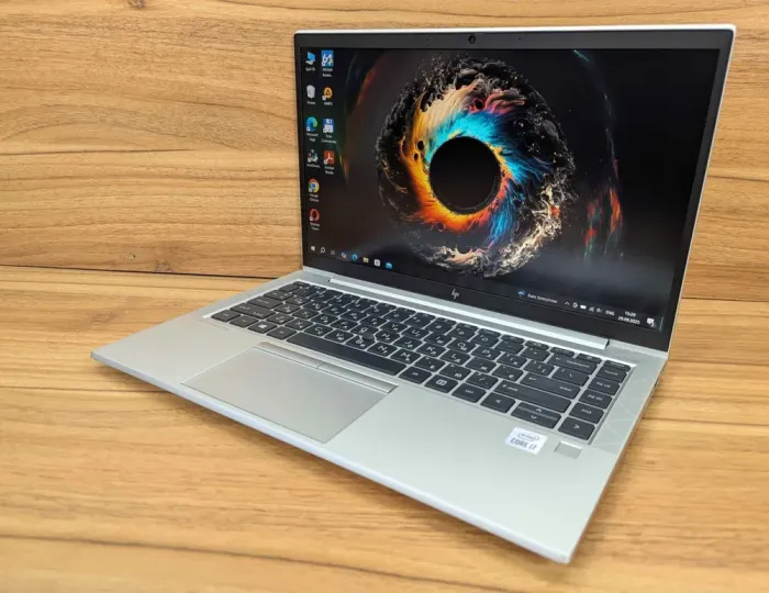 Ультрабук HP EliteBook 840 G7 / 14" (1920x1080) IPS / Intel Core i7-10610U (4 (8) ядра по 1.8 - 4.9 GHz) / 16 GB DDR4 / 512 GB SSD / Intel UHD Graphics / HDMI / Fingerprint / Windows 10 б/в - зображення 5